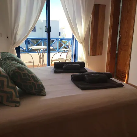 Optimist Rubicon Piscina Climatizable, Frente Al Mar וילה *