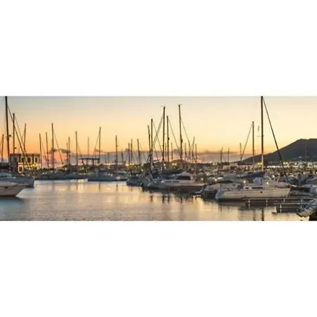 Optimist Rubicon Piscina Climatizable, Frente Al Mar Βίλα *