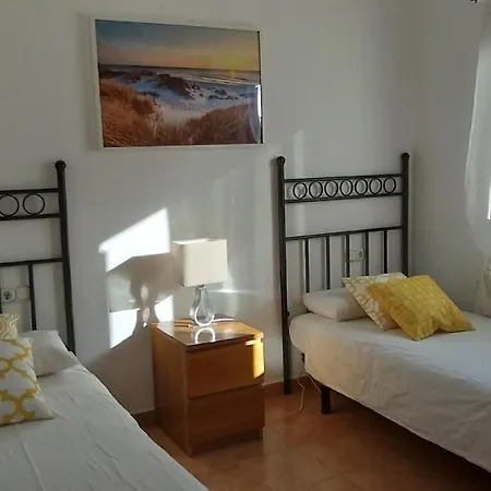 Optimist Rubicon Piscina Climatizable, Frente Al Mar Βίλα *