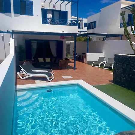 Optimist Rubicon Piscina Climatizable, Frente Al Mar Playa Blanca