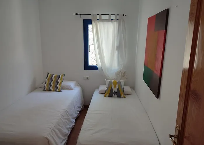 Optimist Rubicon Piscina Climatizable, Frente Al Mar