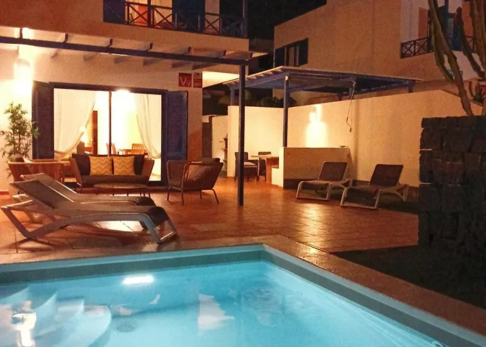 Optimist Rubicon Piscina Climatizable, Frente Al Mar *